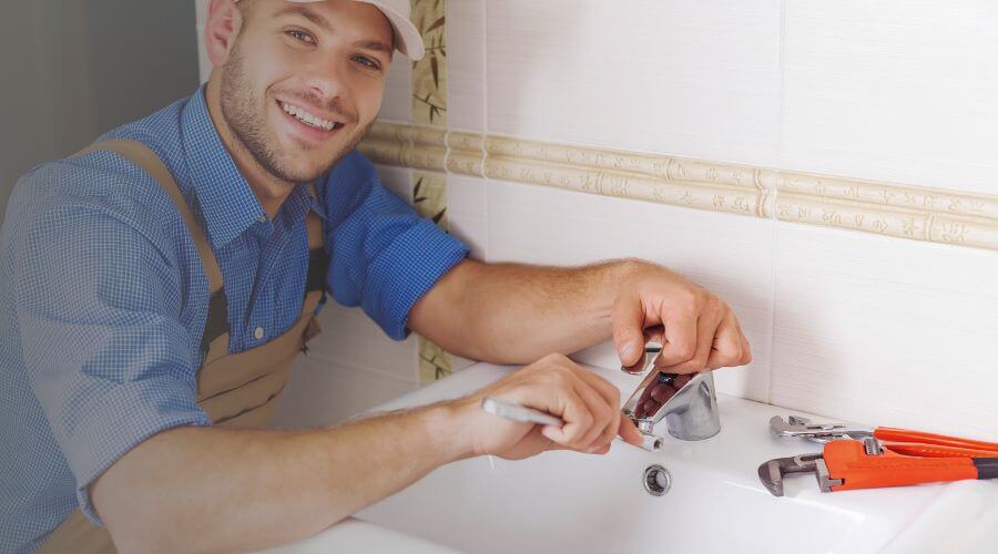 Faucet cartridge replacement in Laquey, MO